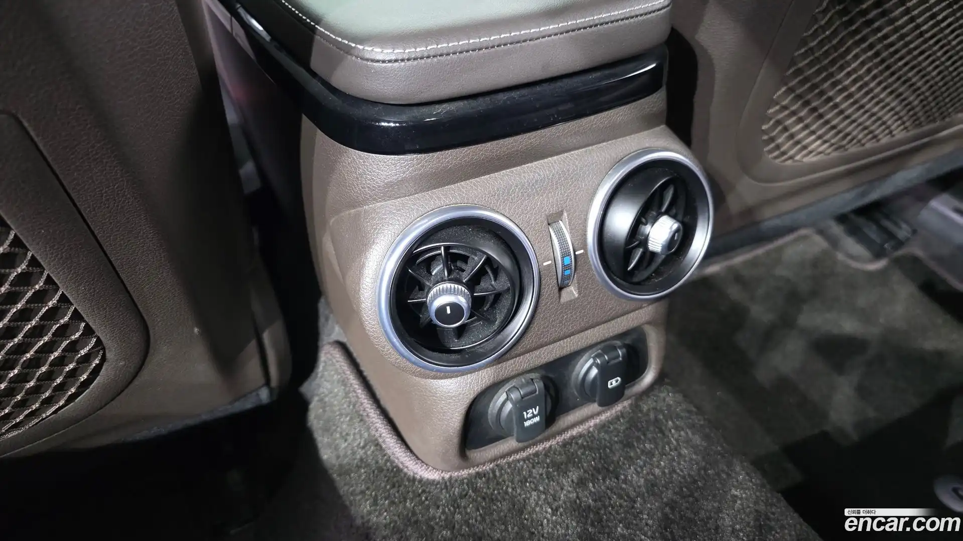 Stinger Kia 2017.5-OPTION-042
