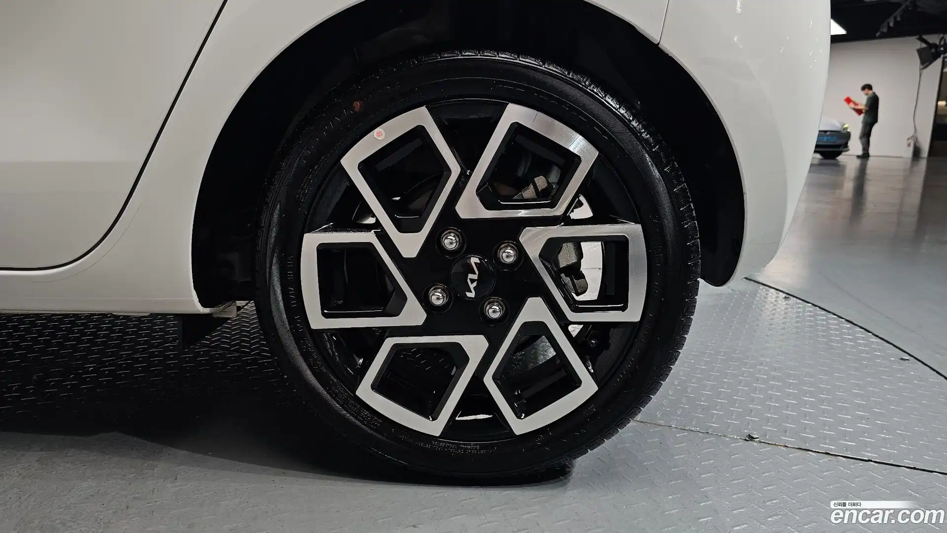 RAY Kia 2026.0-OUTER-031