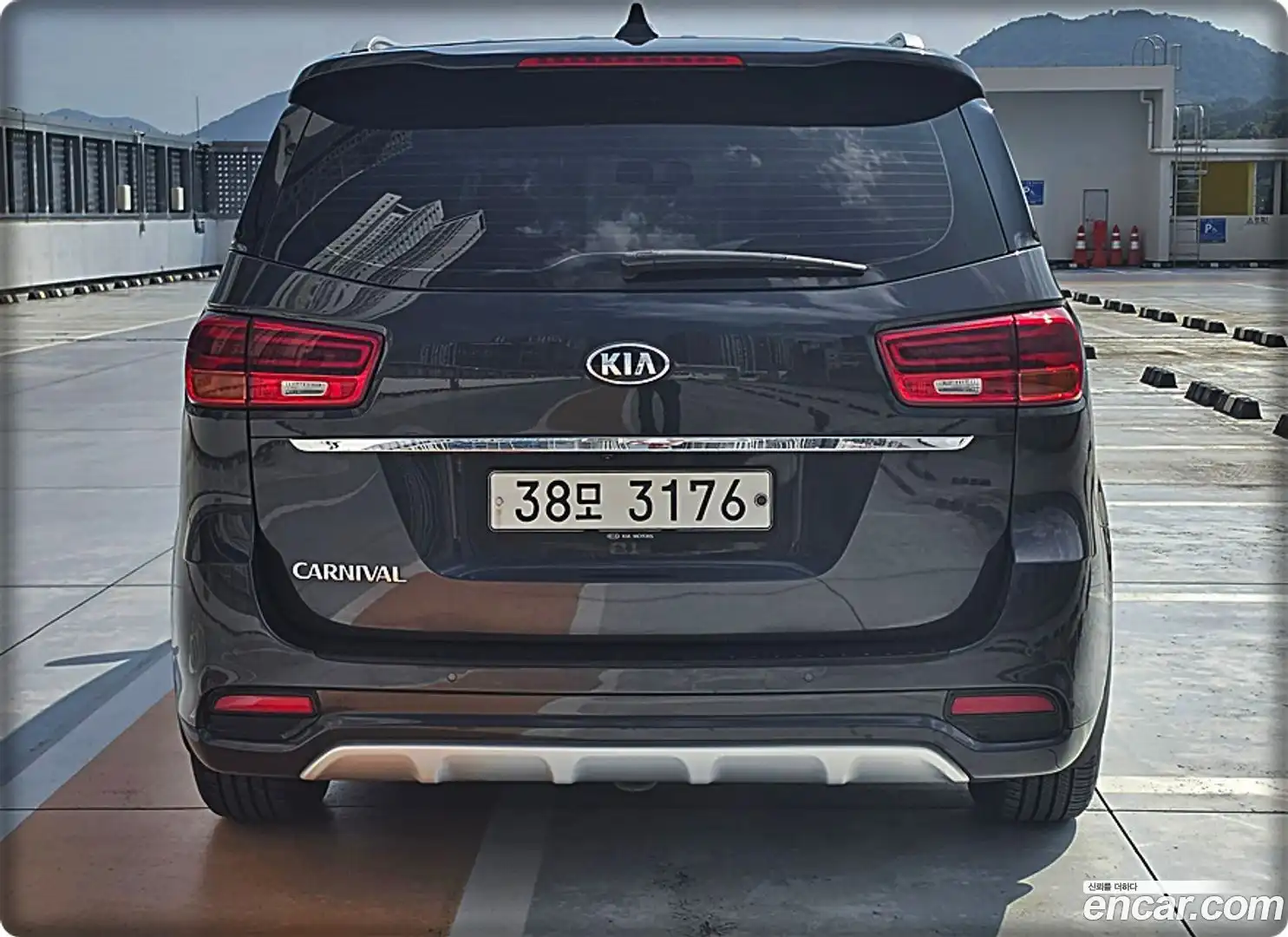 Canival Kia 2018.4-OUTER-006