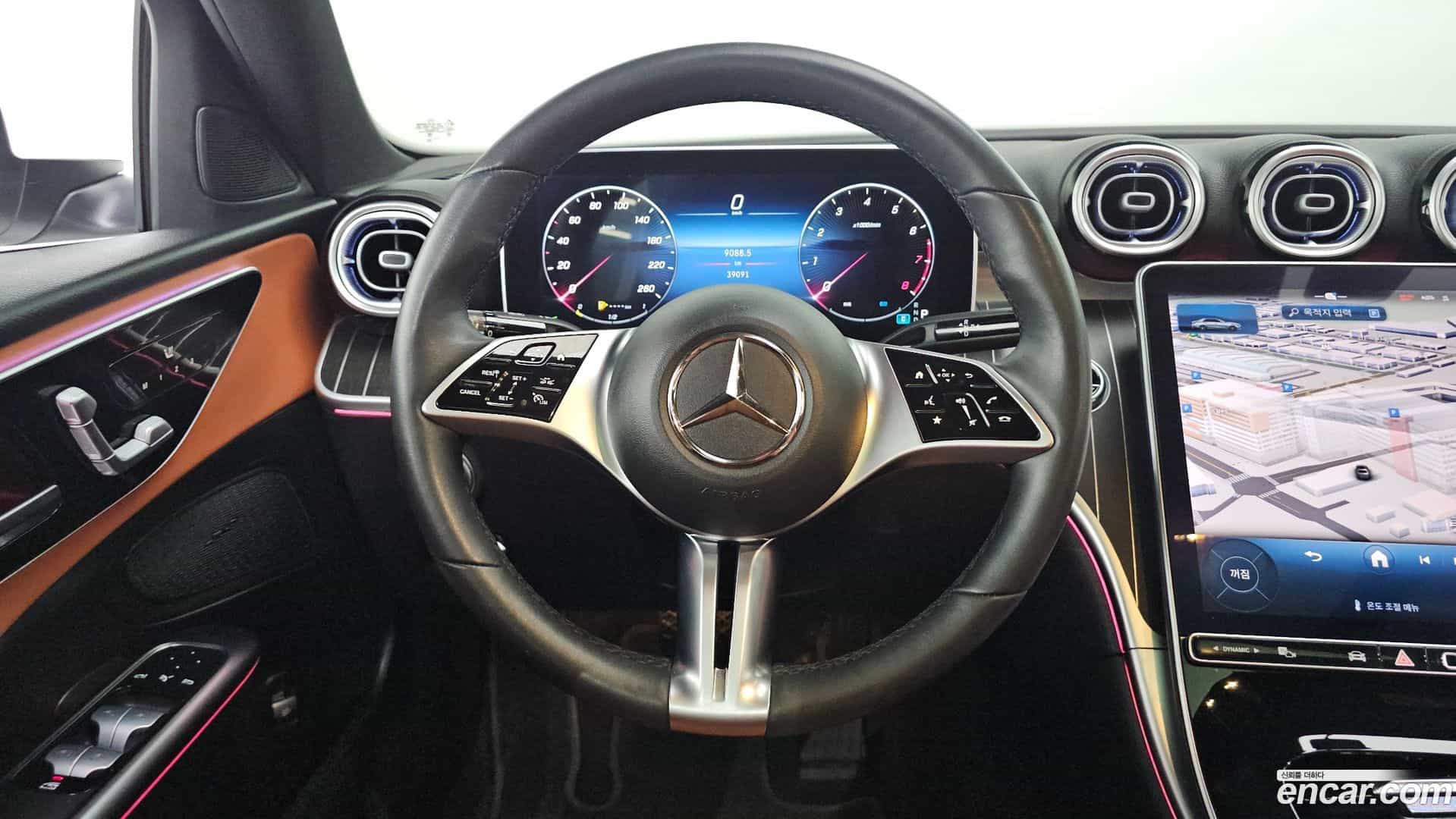 C-Class Mercedes-Benz 2023.5-OPTION-015