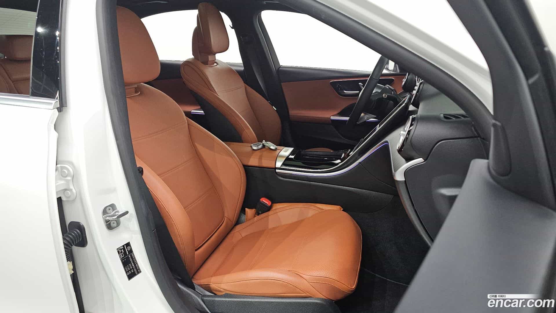 C-Class Mercedes-Benz 2023.5-INNER-036