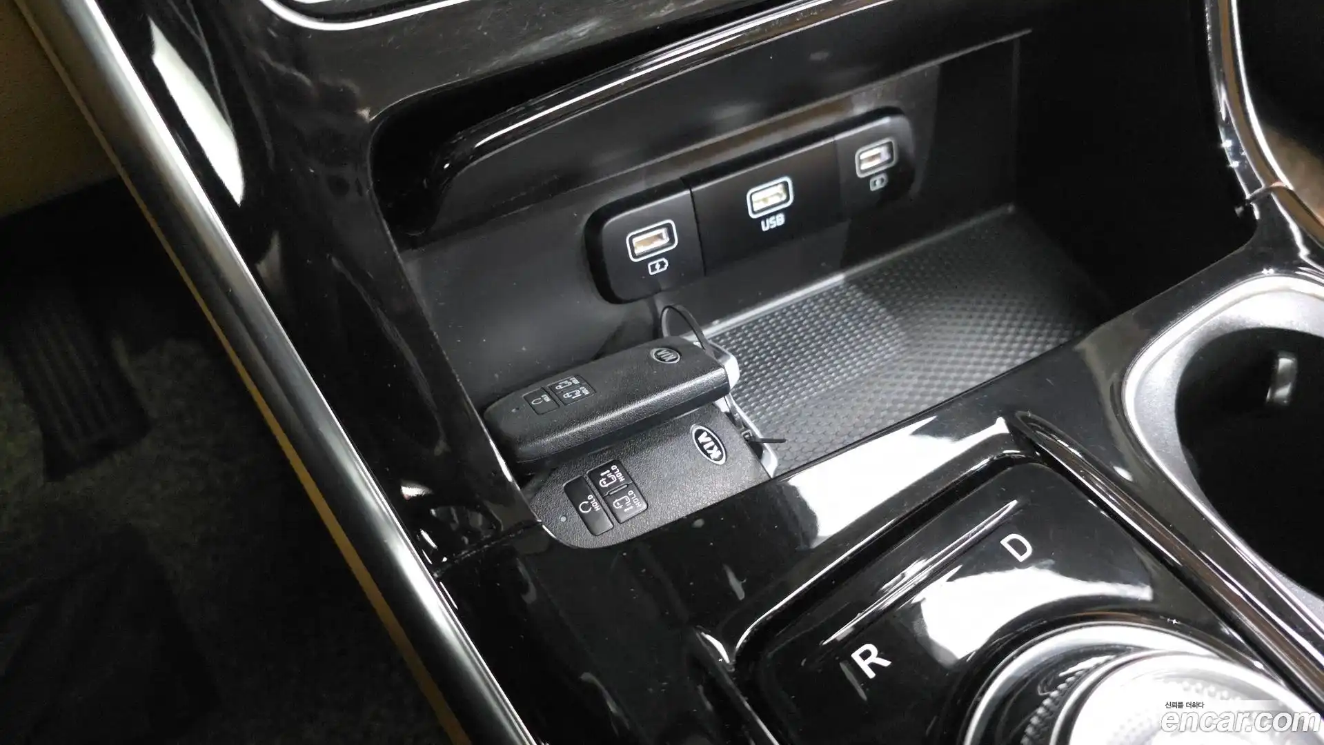 Canival Kia 2021.3-OPTION-045