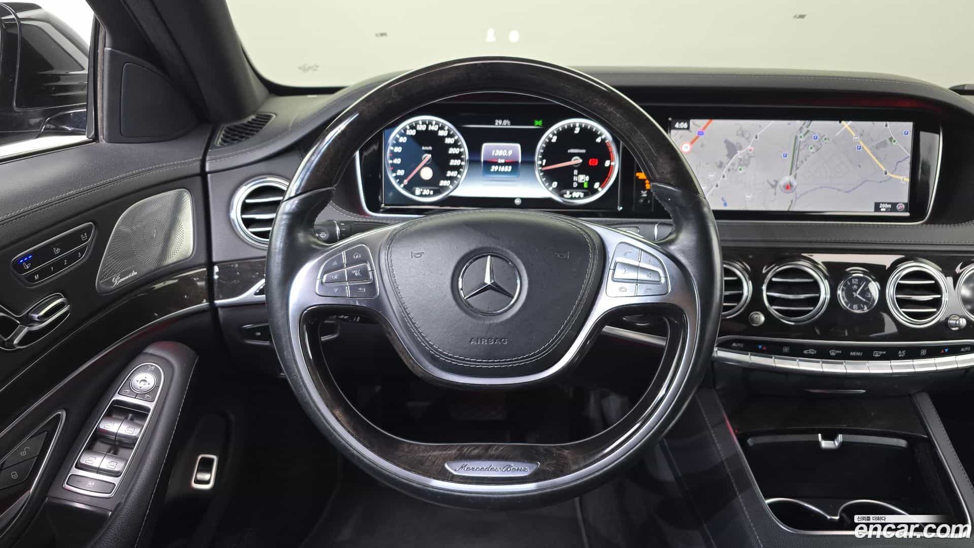 S-Class Mercedes-Benz 2016.0-OPTION-017