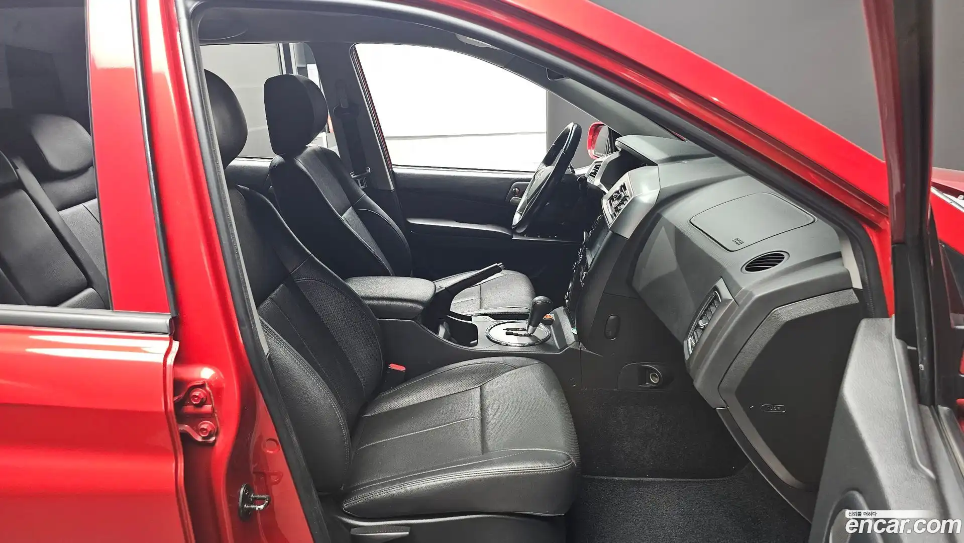 KORANDO KG Mobility 2017.2-INNER-010