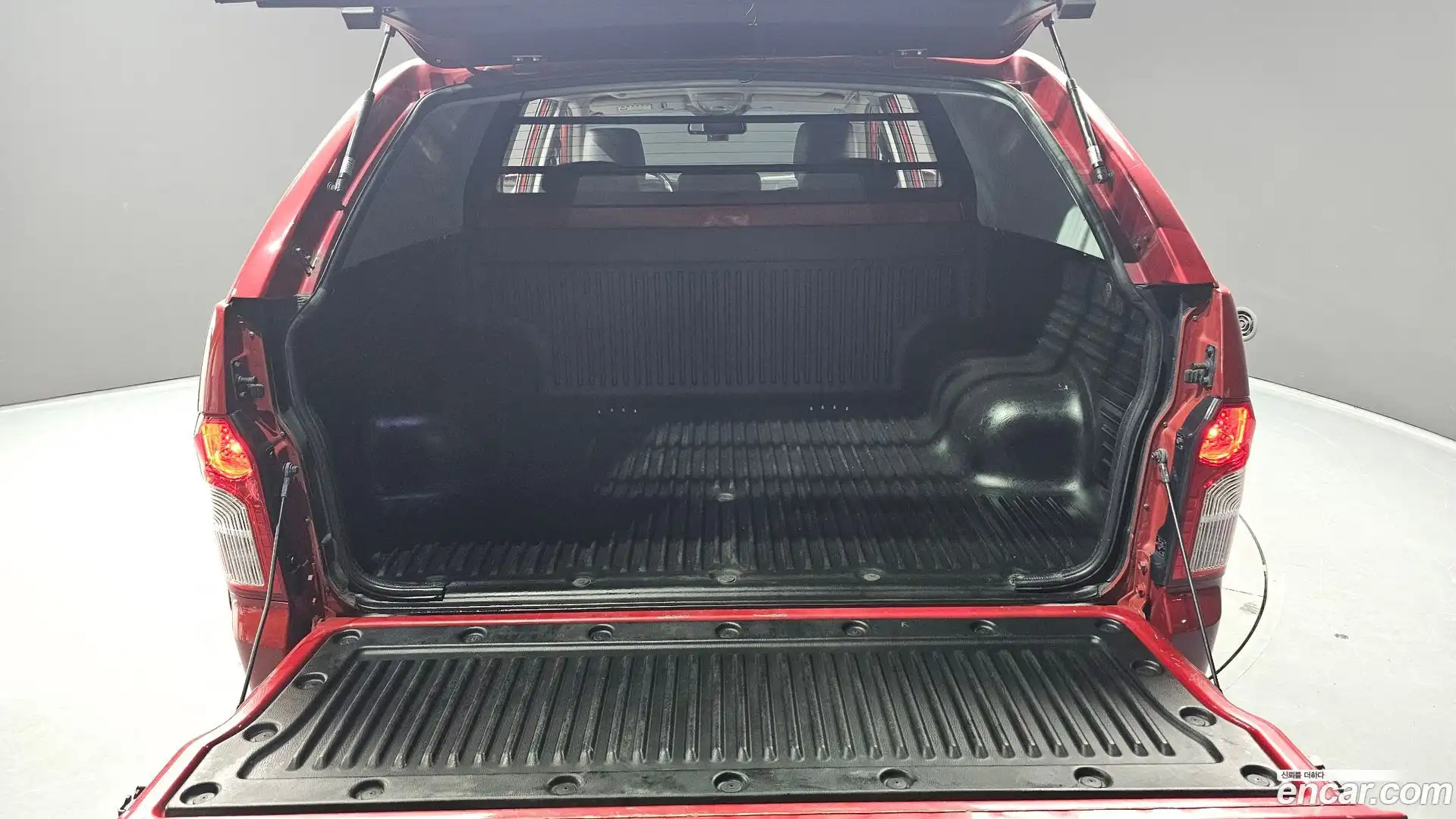 KORANDO KG Mobility 2017.2-OPTION-024