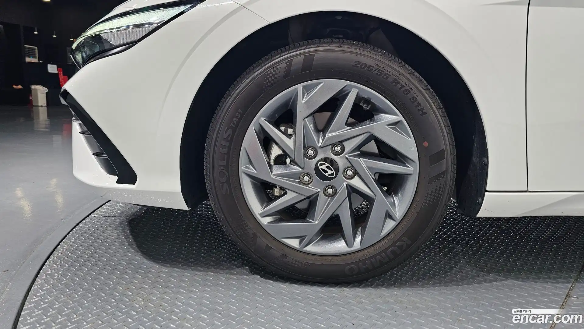 AVANTE Hyundai 2024.4-OUTER-005
