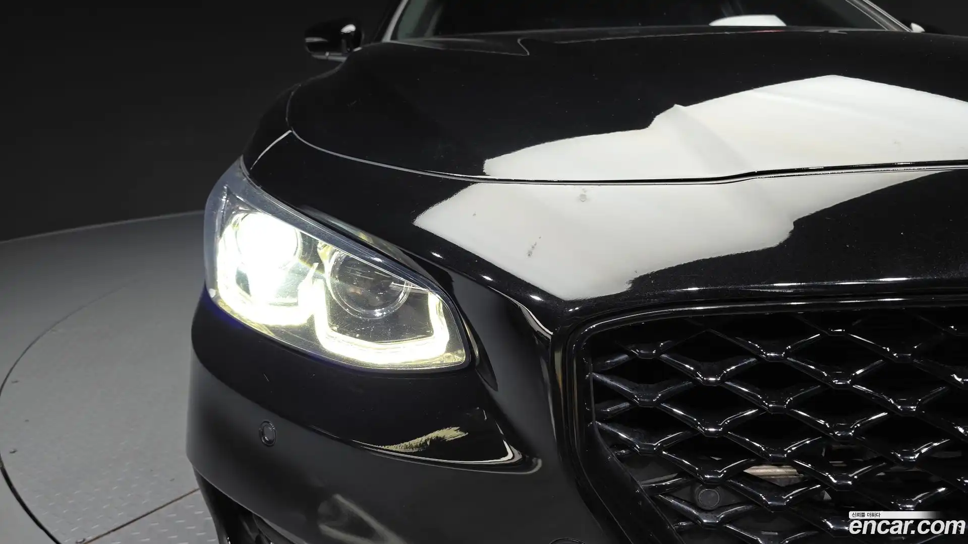 Grandeur Hyundai 2018.1-OUTER-032