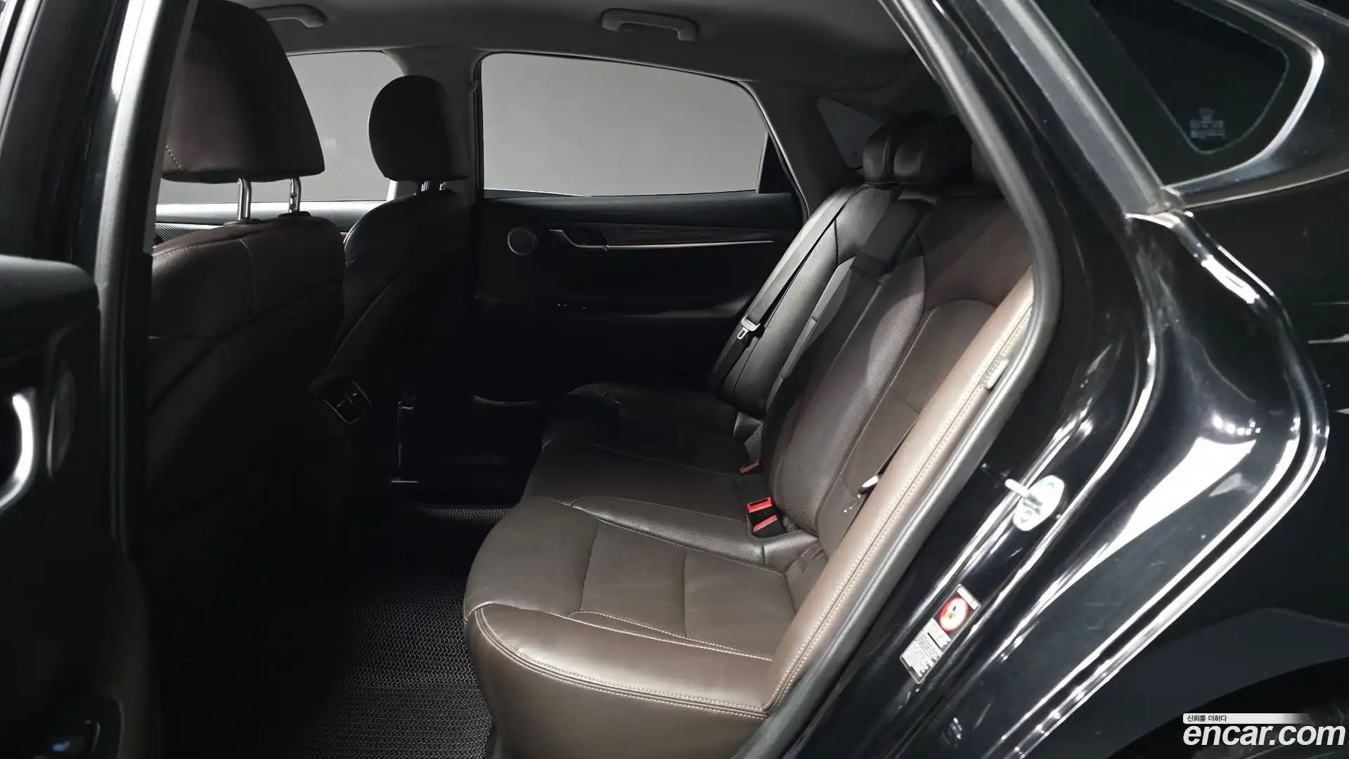 Grandeur Hyundai 2018.1-INNER-036