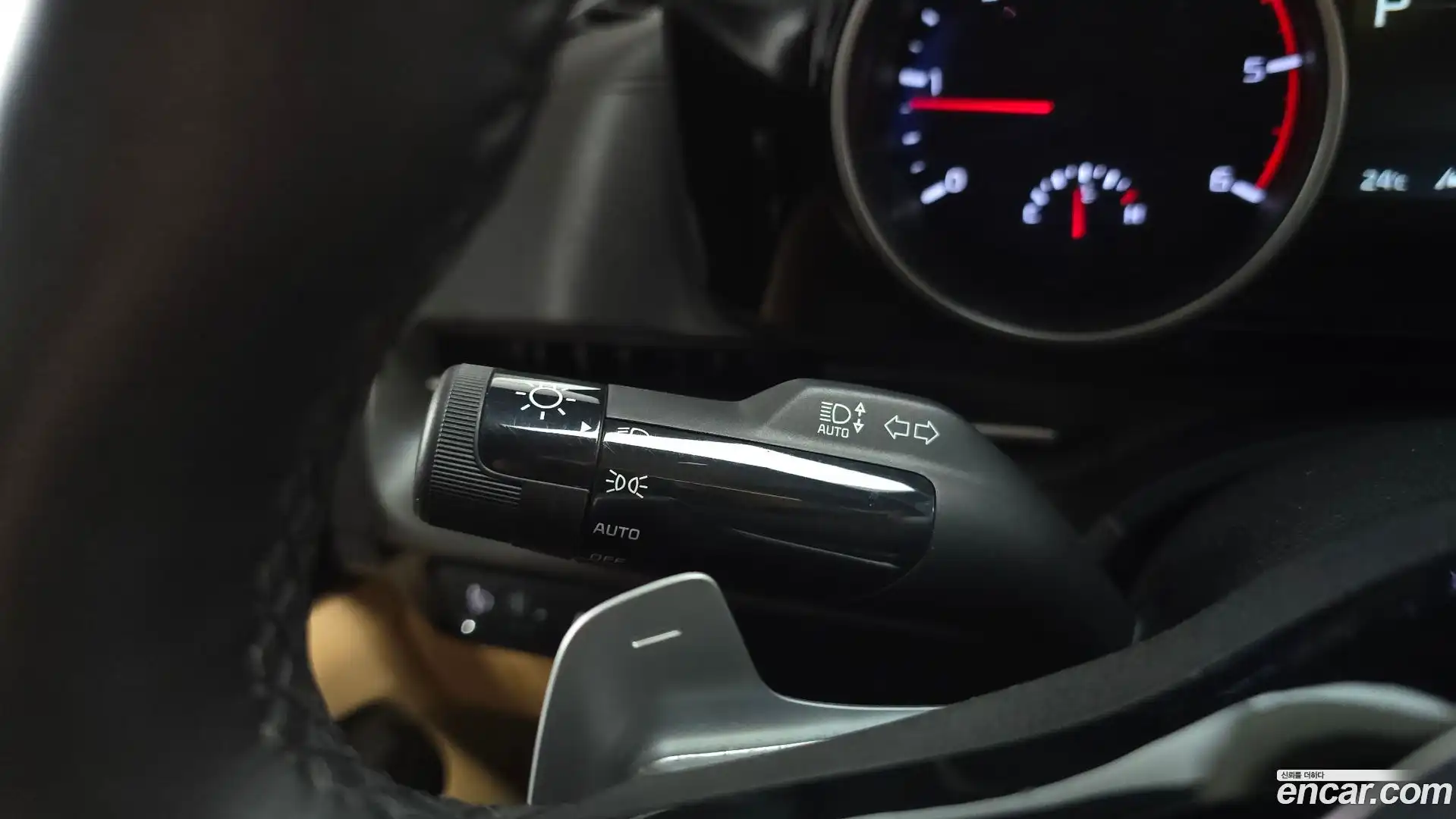 Canival Kia 2021.2-OPTION-043