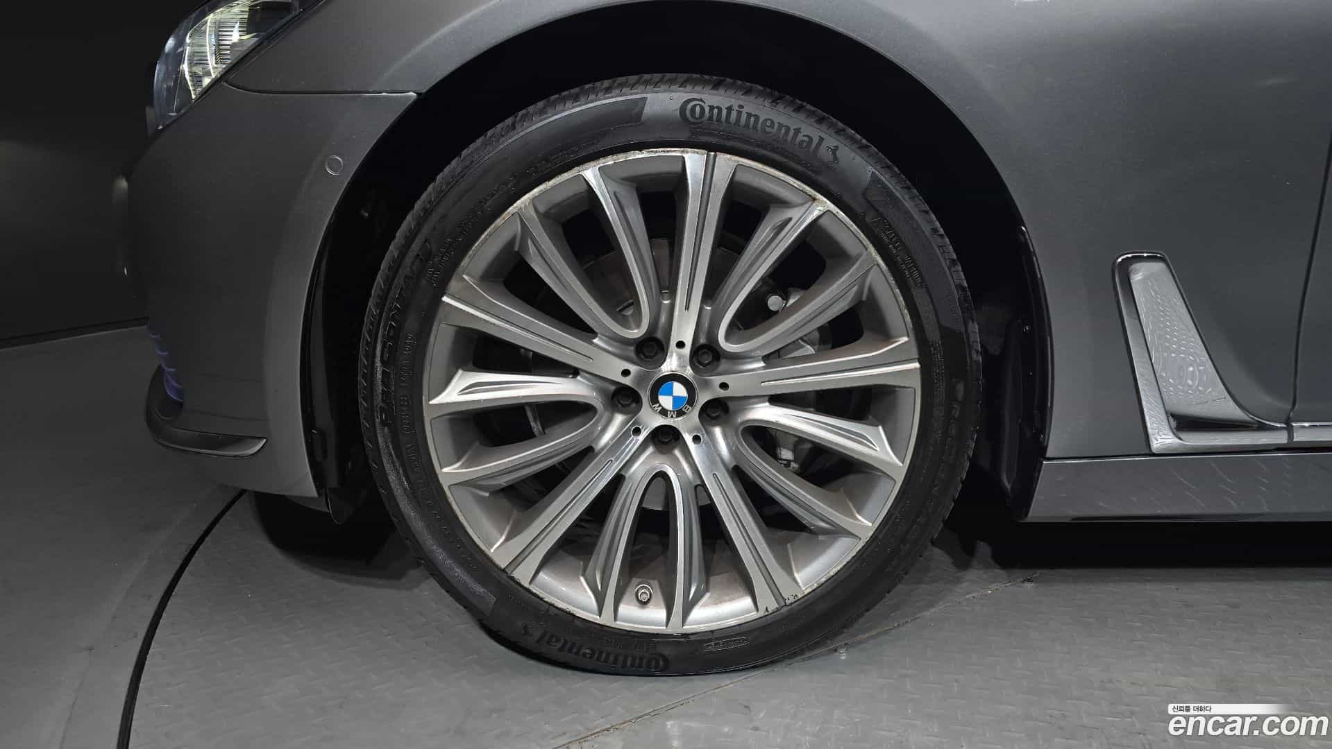 7-Series BMW 2016.11-OUTER-005