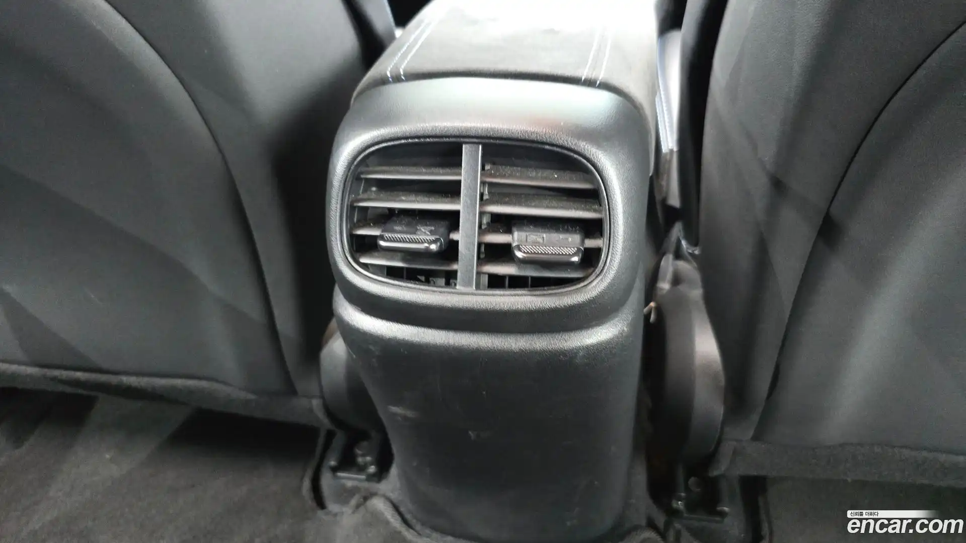 AVANTE Hyundai 2022.3-OPTION-047