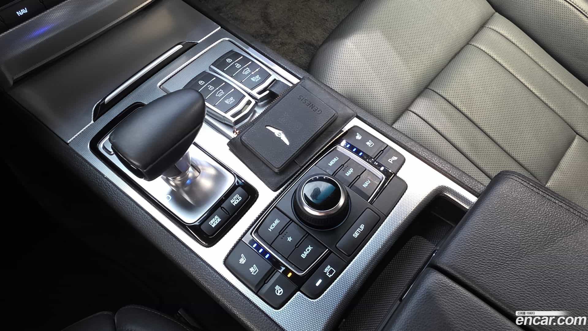 G80 Genesis 2019.4-INNER-009