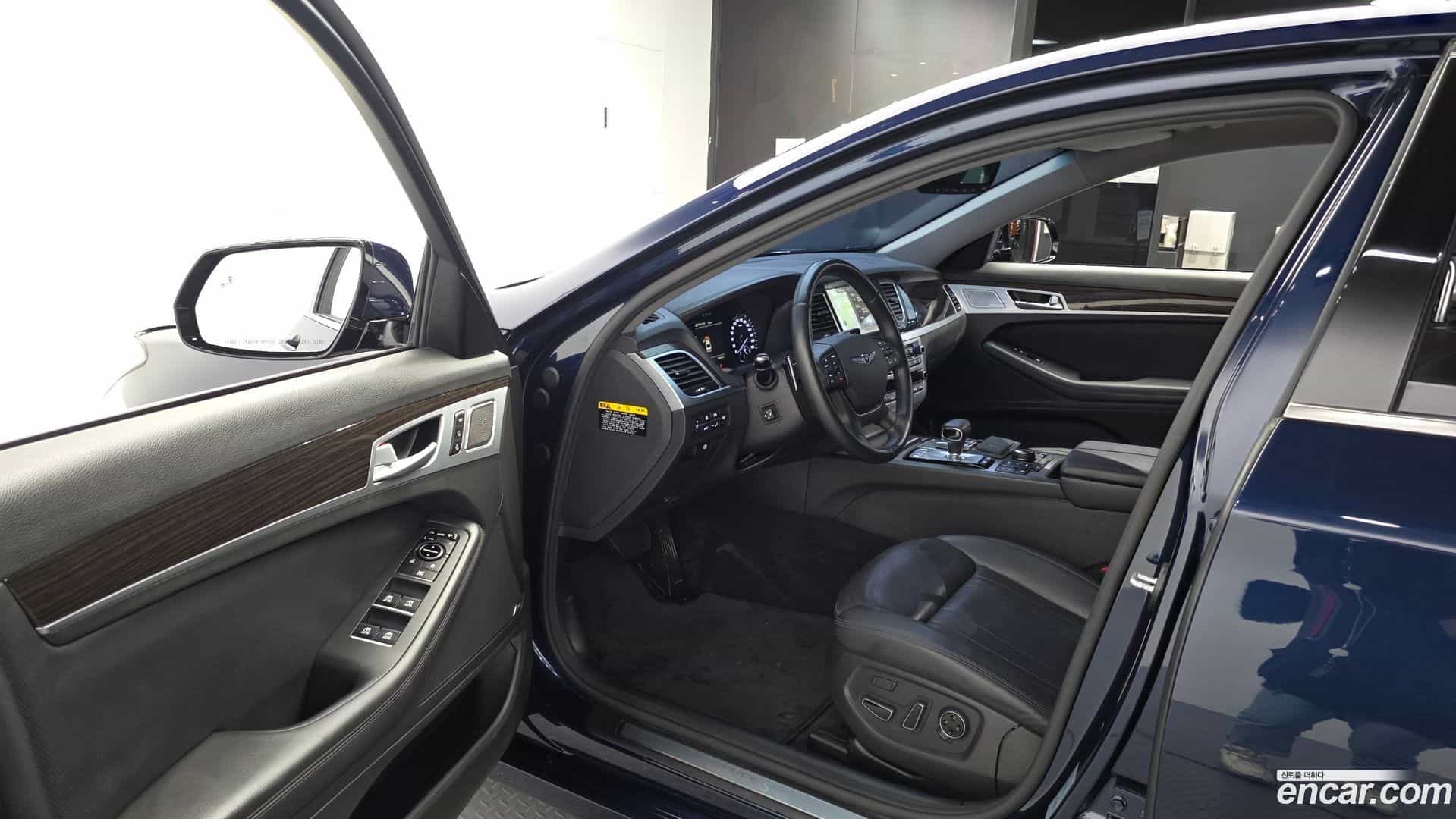 G80 Genesis 2019.4-INNER-010