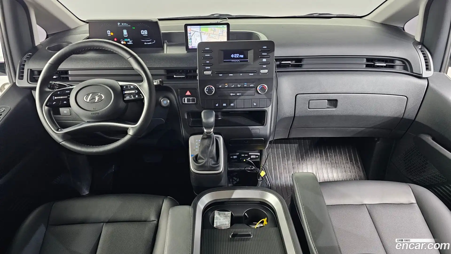Staria Hyundai 2022.0-INNER-007