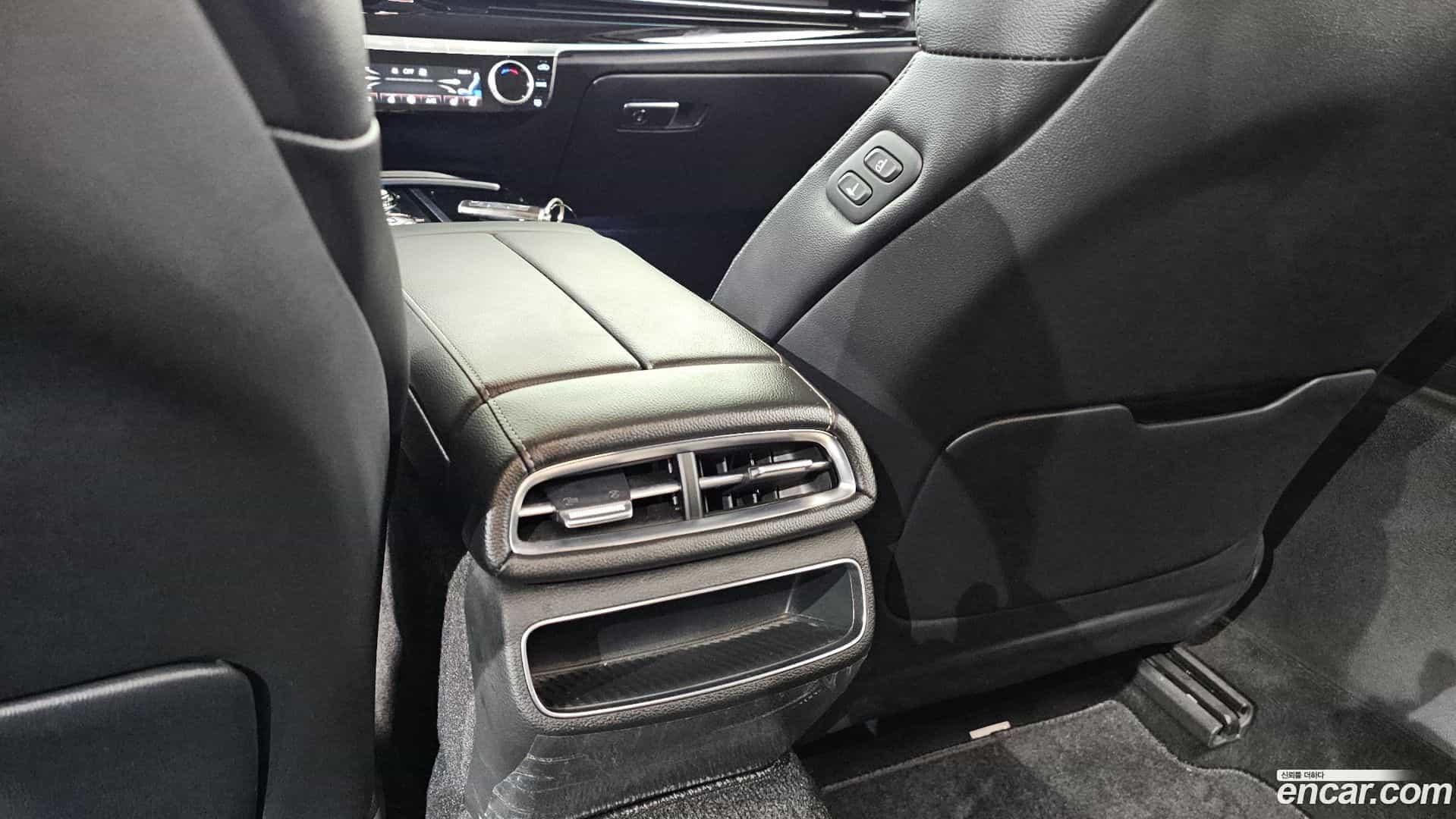 G80 Genesis 2023.2-OPTION-043