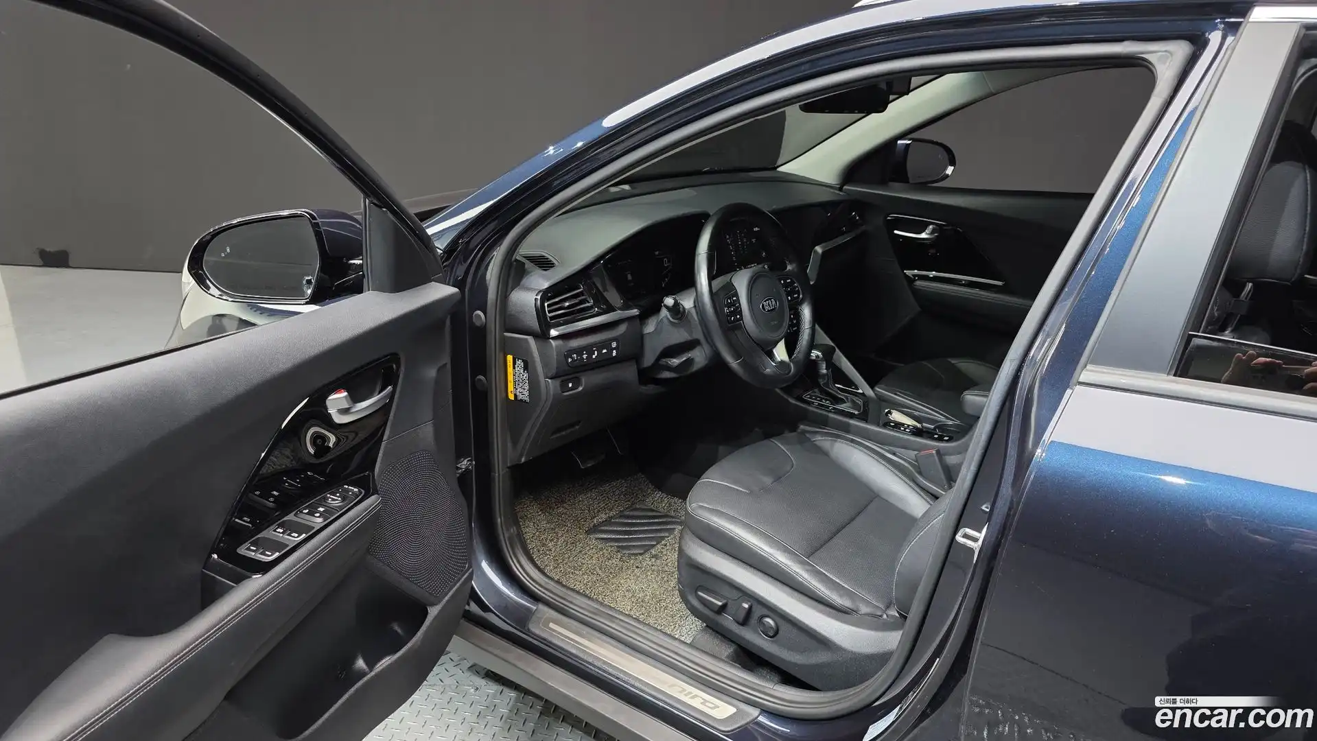 Niro Kia 2020.2-INNER-010