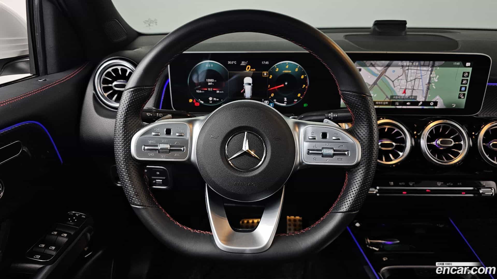 GLB-Class Mercedes-Benz 2020.9-OPTION-018