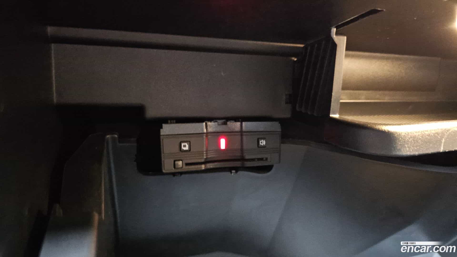 GLB-Class Mercedes-Benz 2020.9-OPTION-019