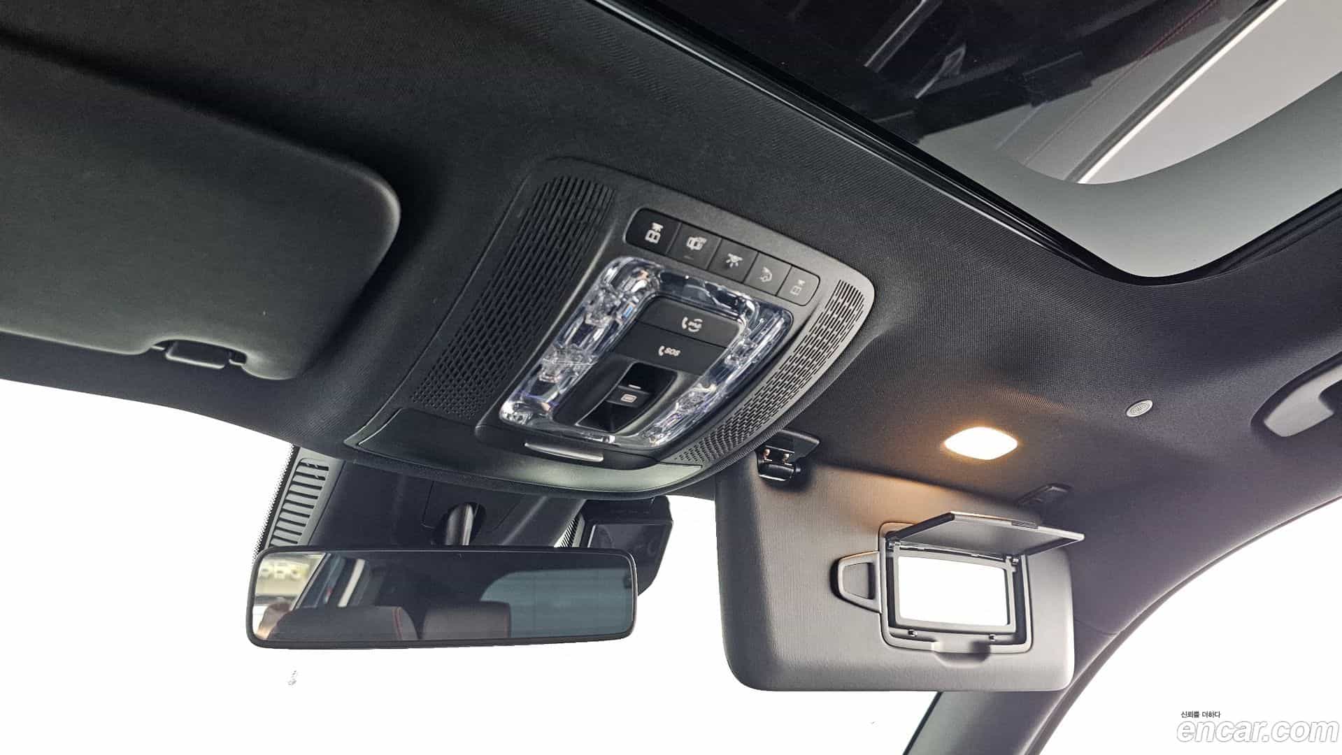 GLB-Class Mercedes-Benz 2020.9-OPTION-023