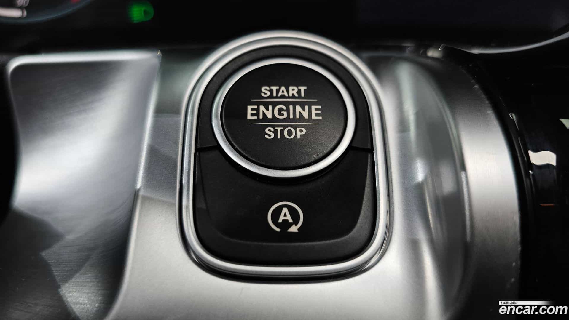 GLB-Class Mercedes-Benz 2020.9-OPTION-040