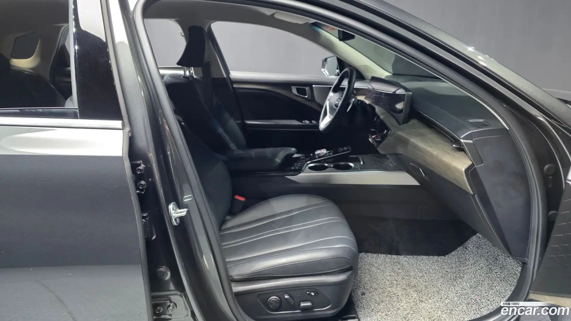 K8 Kia 2023.4-OPTION-015