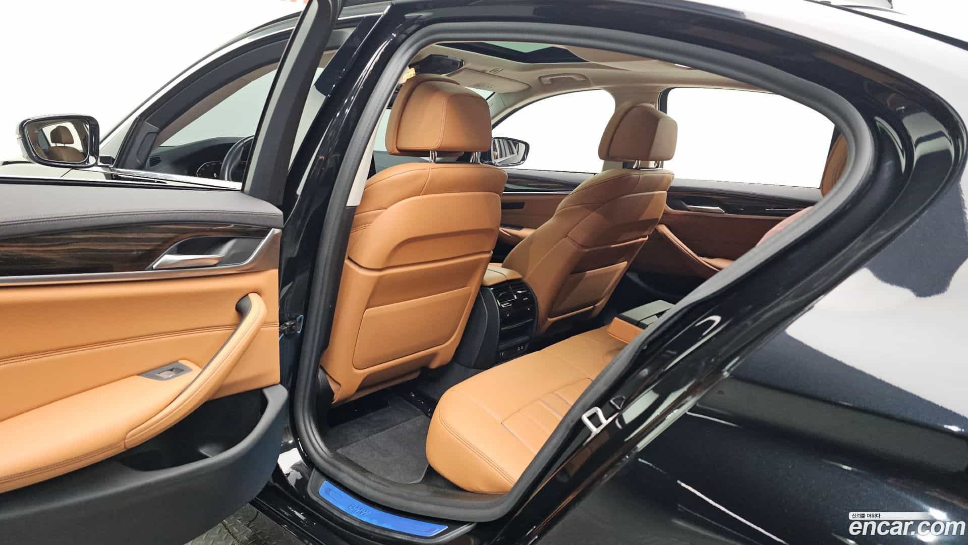 5-Series BMW 2021.6-OPTION-015