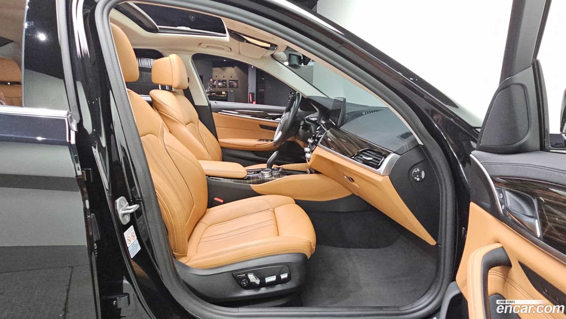5-Series BMW 2021.6-OPTION-016