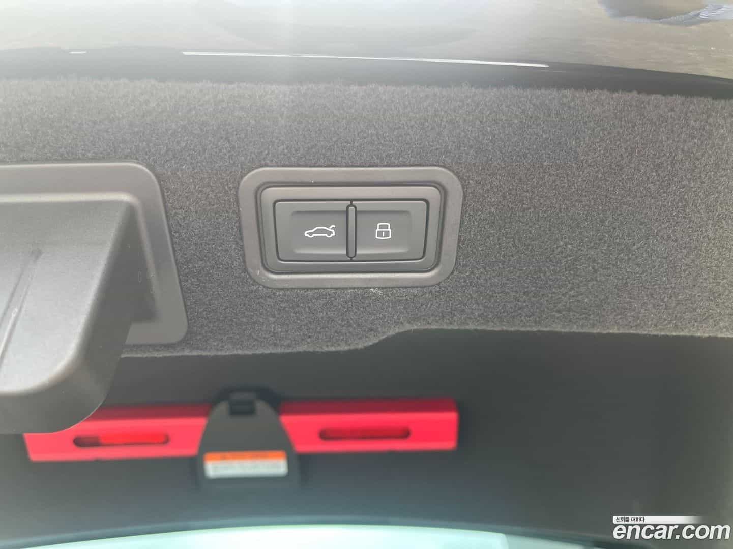 A8 Audi 2023.11-OPTION-023