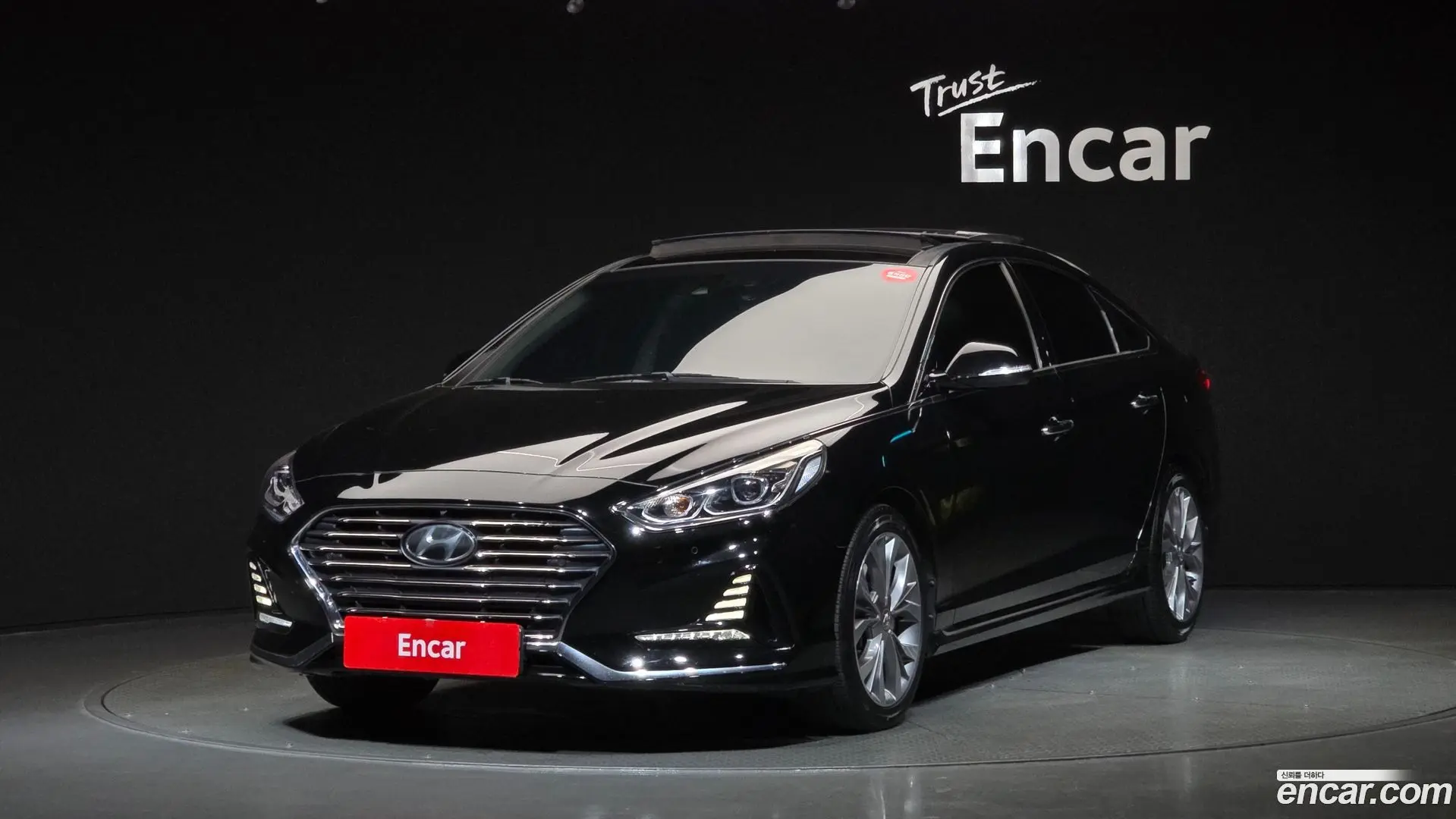 Main__Slider__Photo:Sonata Hyundai 2017.2-0