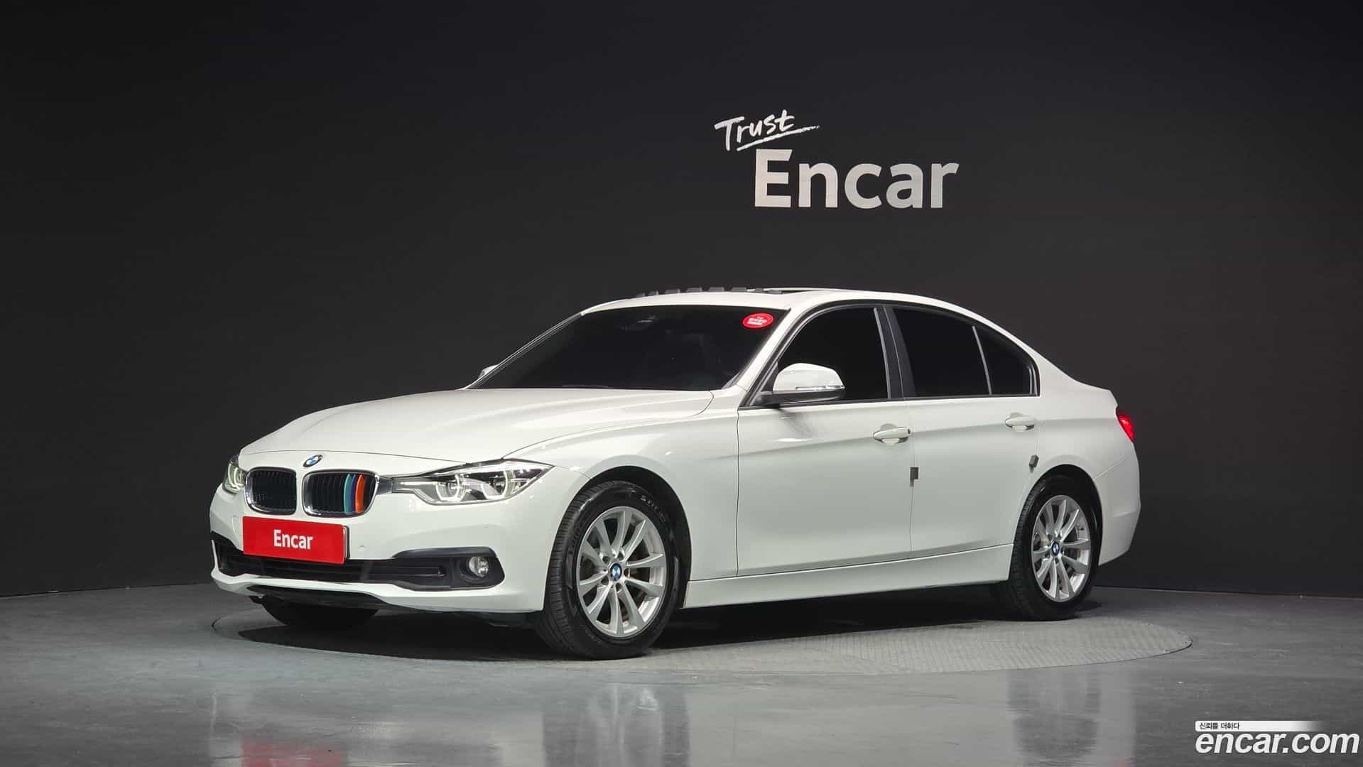 3-Series BMW 2018.1-OUTER-001