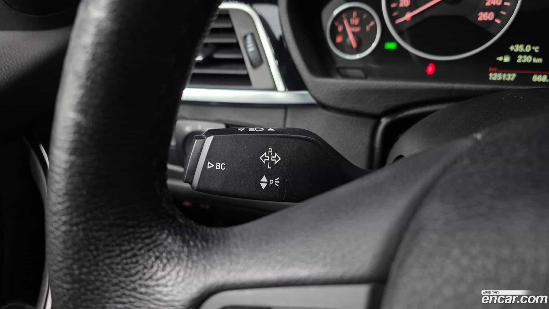 3-Series BMW 2018.1-OPTION-040