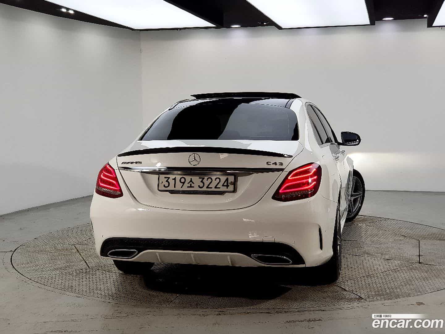 C-Class Mercedes-Benz 2017.6-OUTER-003