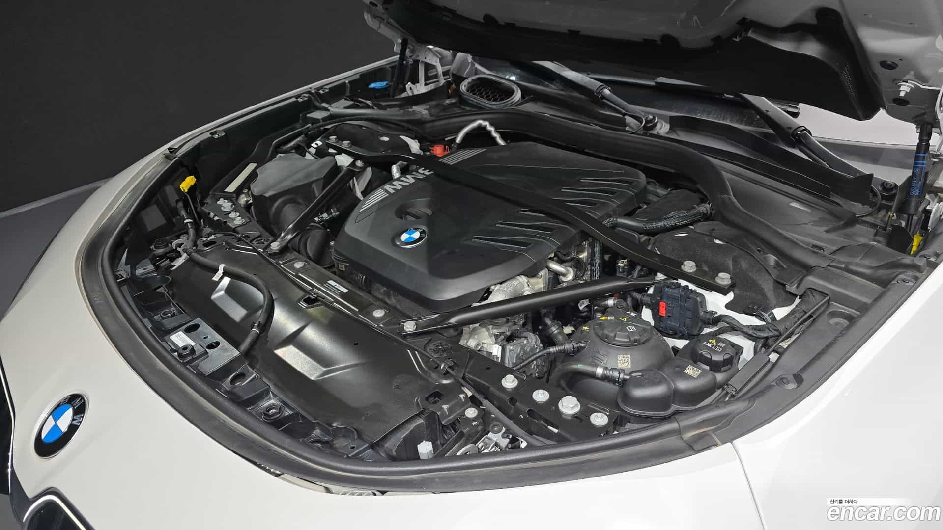 7-Series BMW 2023.11-OUTER-006