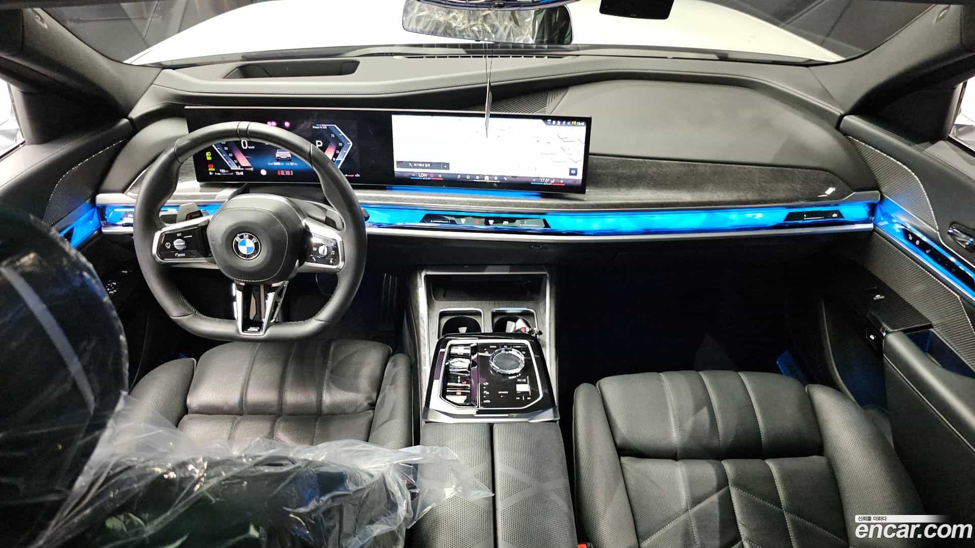 7-Series BMW 2023.11-INNER-007