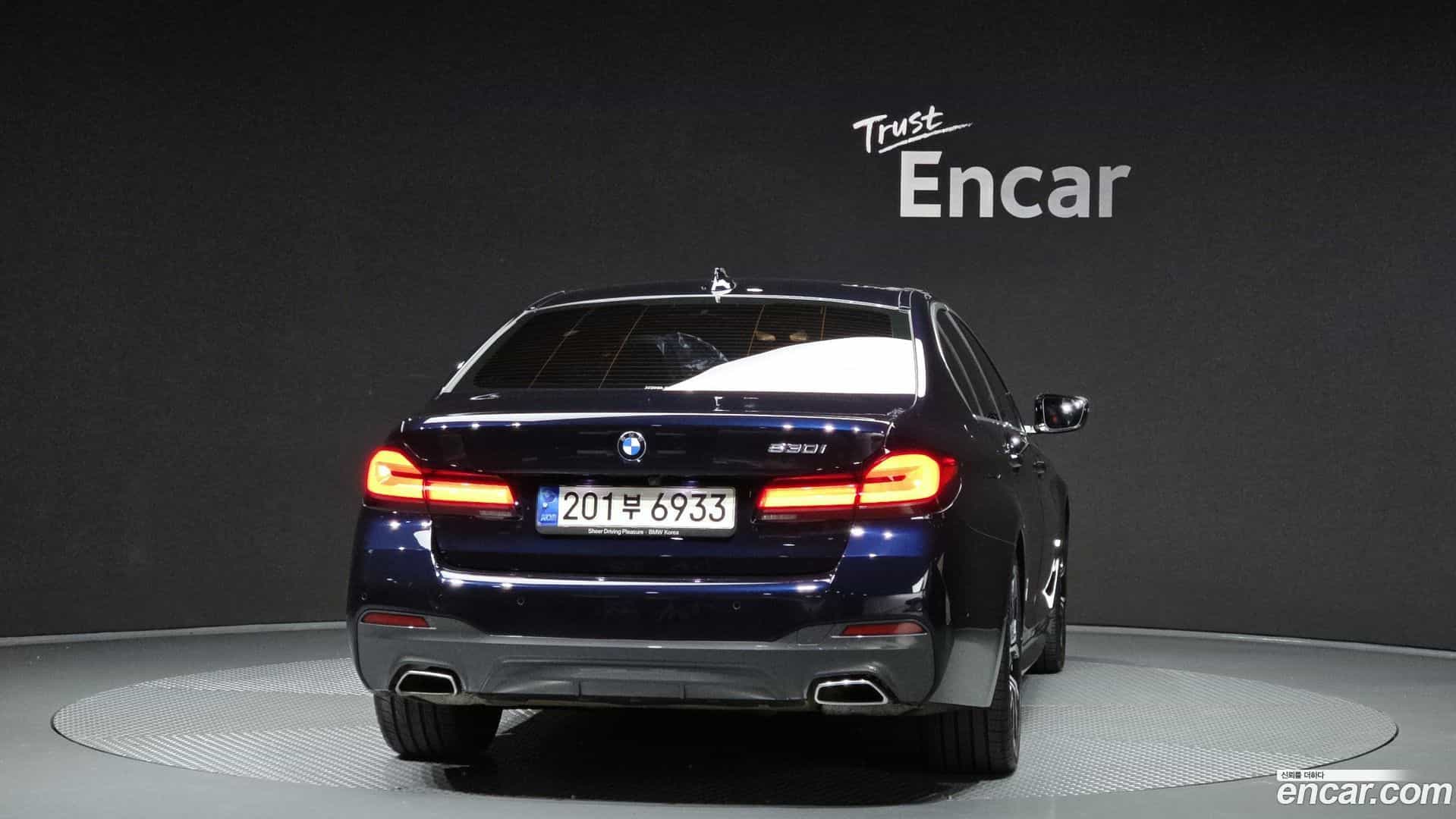 5-Series BMW 2021.1-OUTER-004