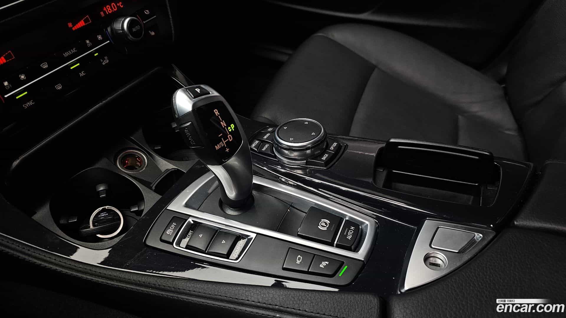 5-Series BMW 2016.9-INNER-009