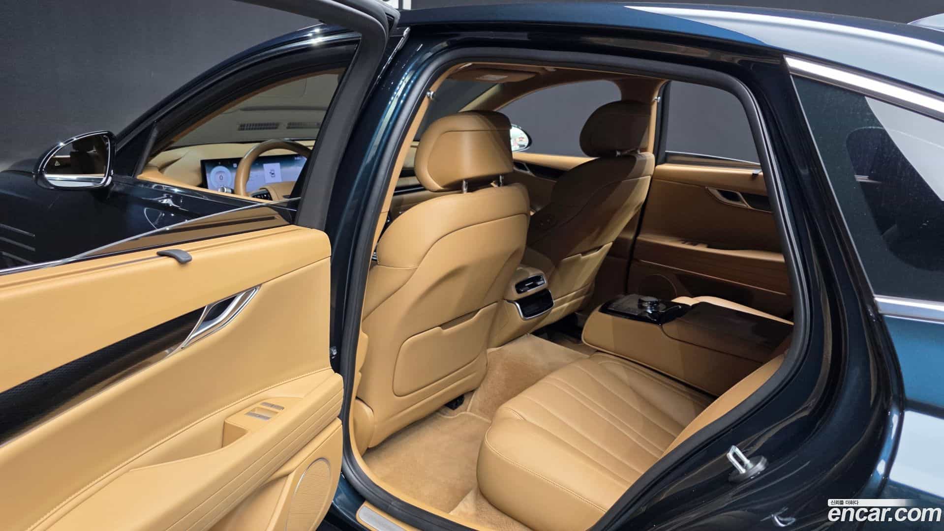 G80 Genesis 2024.1-INNER-036