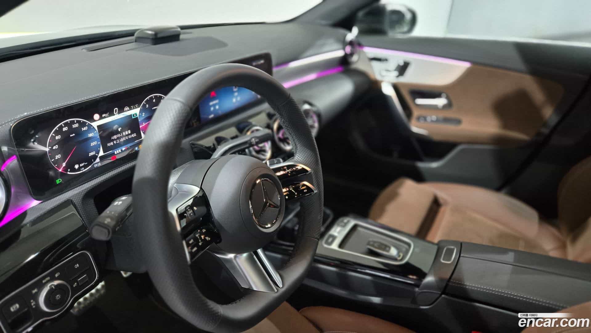 CLA-Class Mercedes-Benz 2025.9-OPTION-023