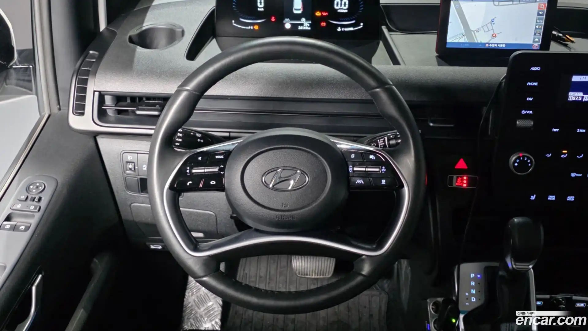 Staria Hyundai 2022.0-OPTION-017