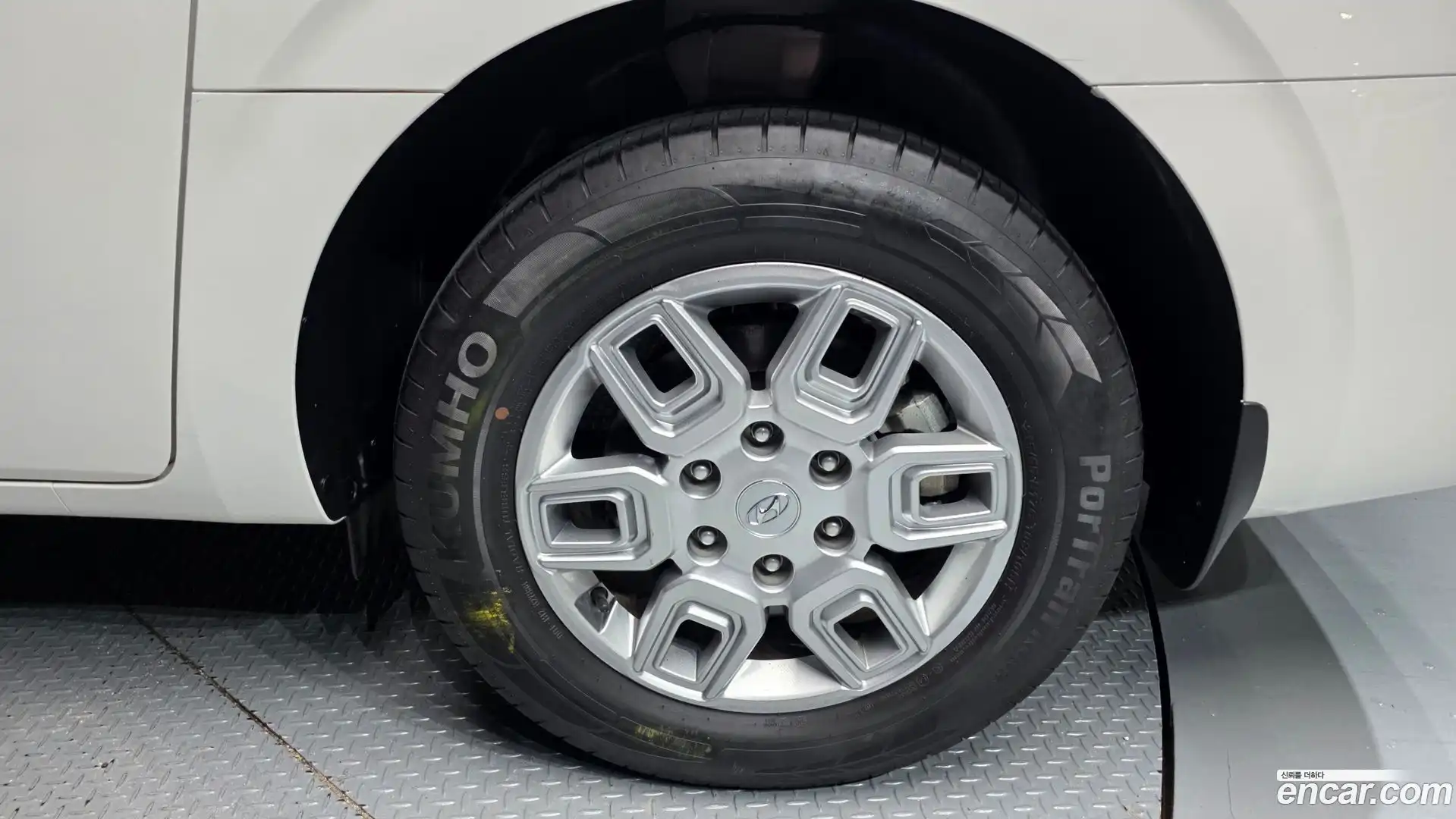 Staria Hyundai 2022.0-OUTER-031