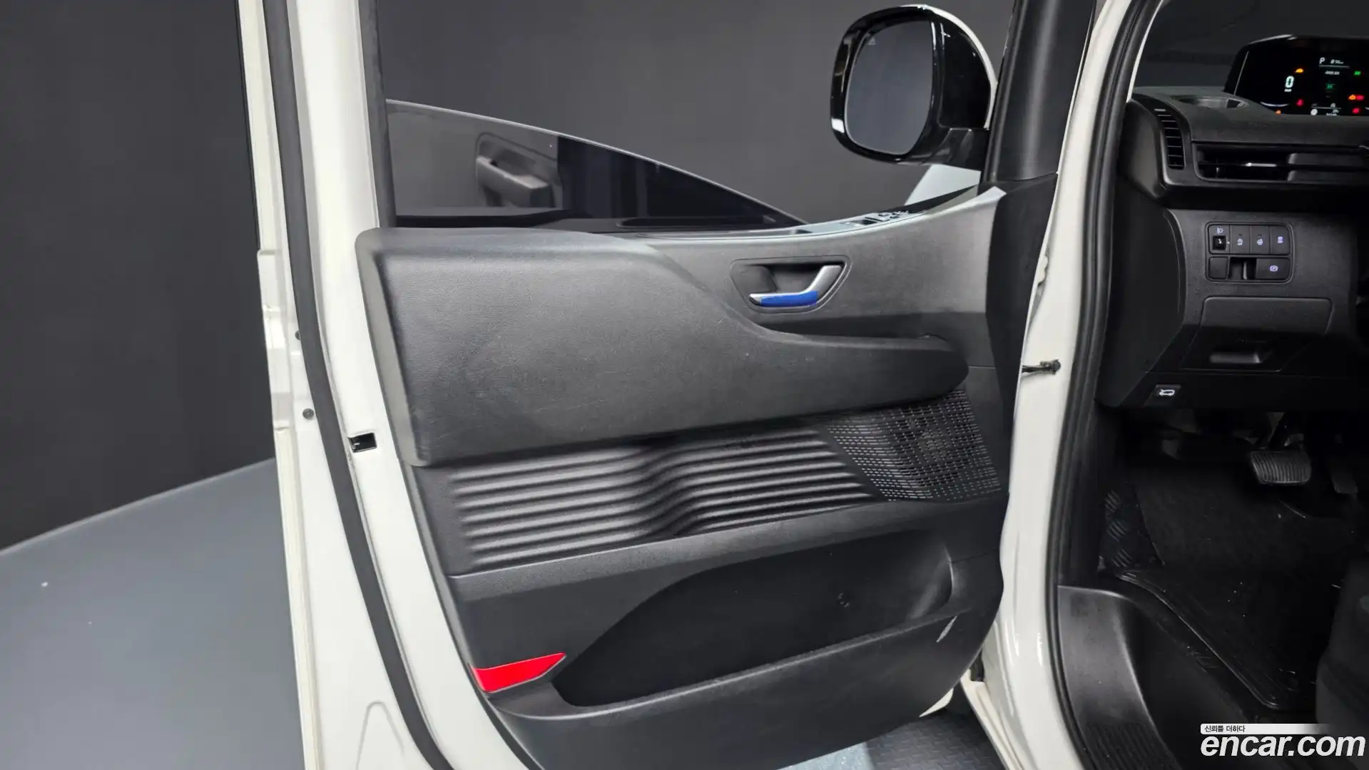 Staria Hyundai 2022.0-INNER-034