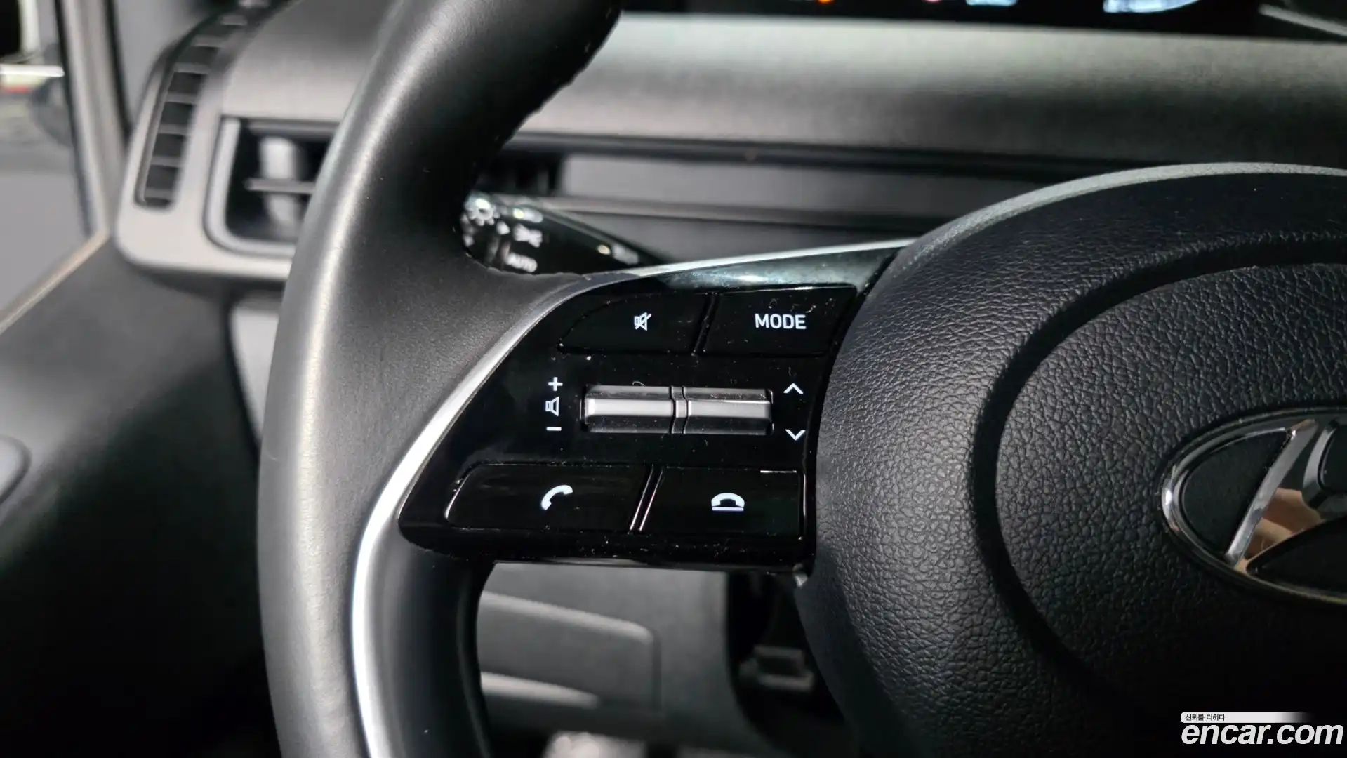 Staria Hyundai 2022.0-OPTION-043