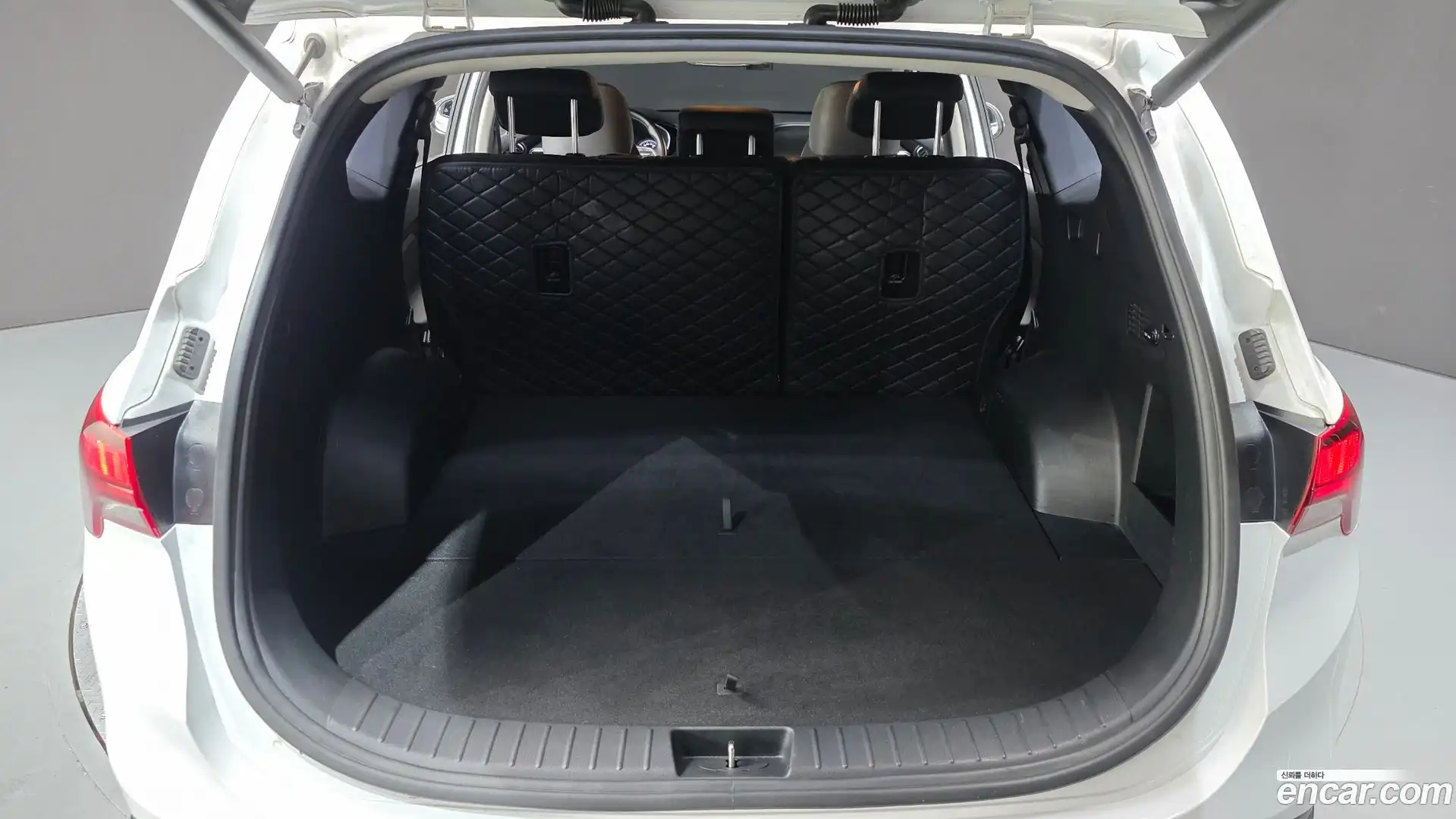 Santafe Hyundai 2021.7-OPTION-023