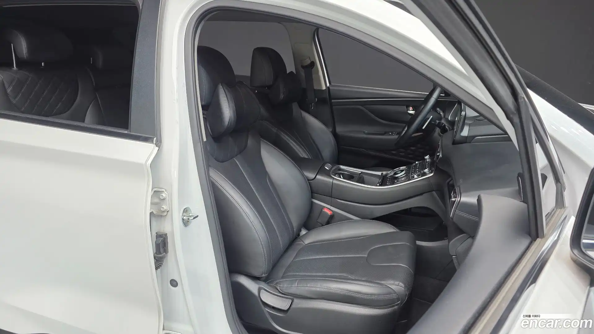 Santafe Hyundai 2021.7-INNER-036