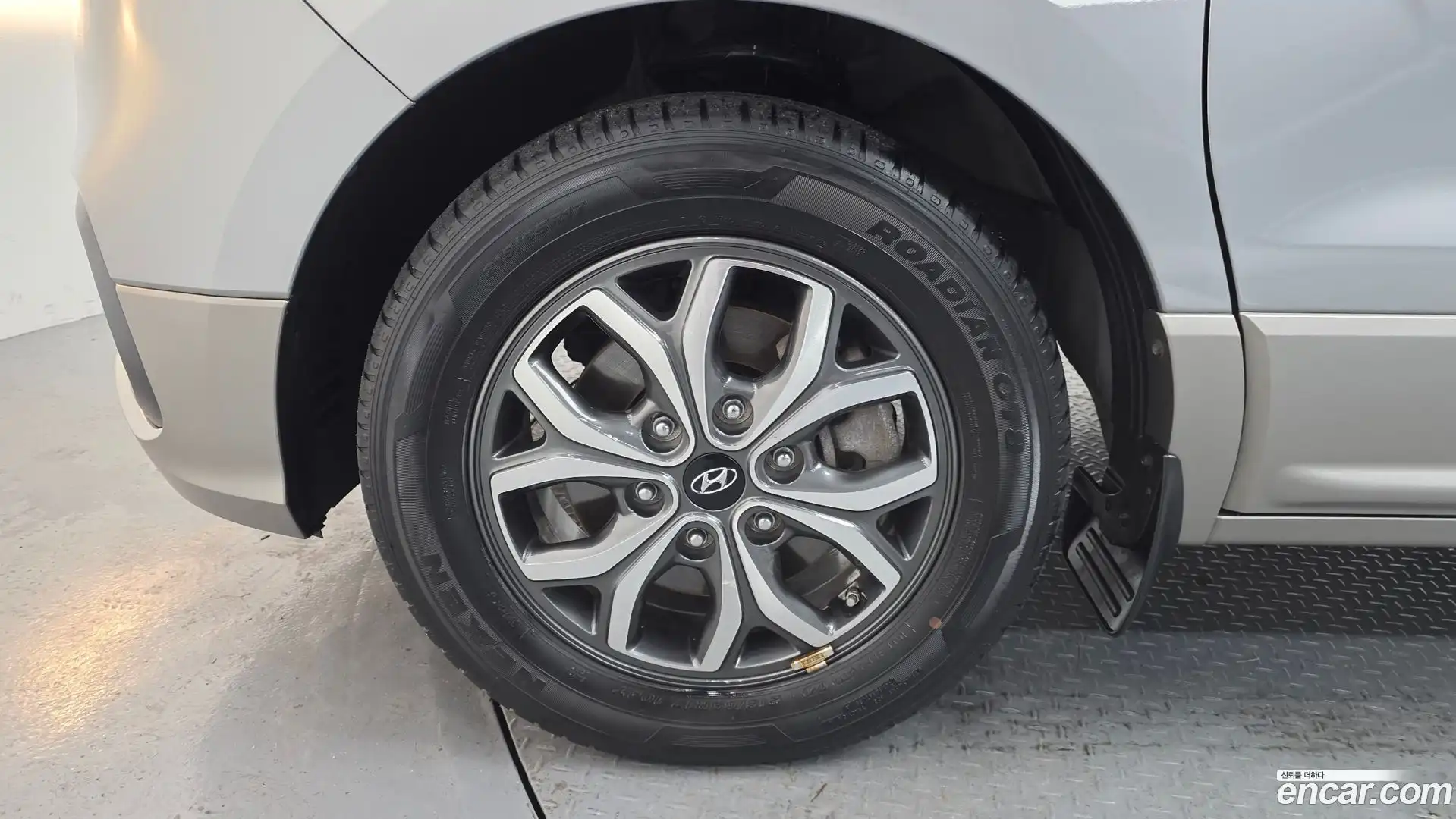 Starex Hyundai 2020.1-OUTER-005