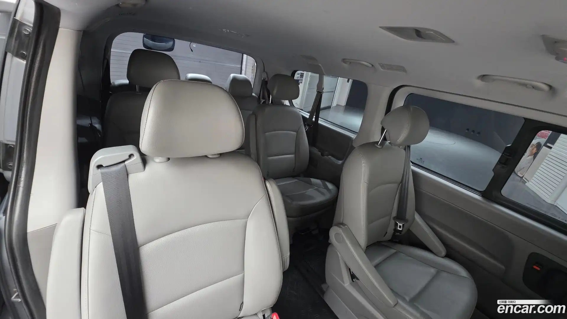 Starex Hyundai 2020.1-OPTION-024