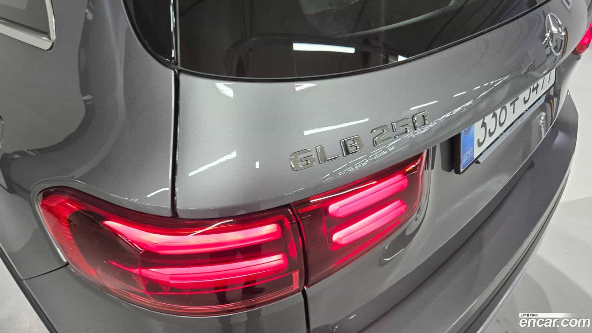 GLB-Class Mercedes-Benz 2025.10-OPTION-017