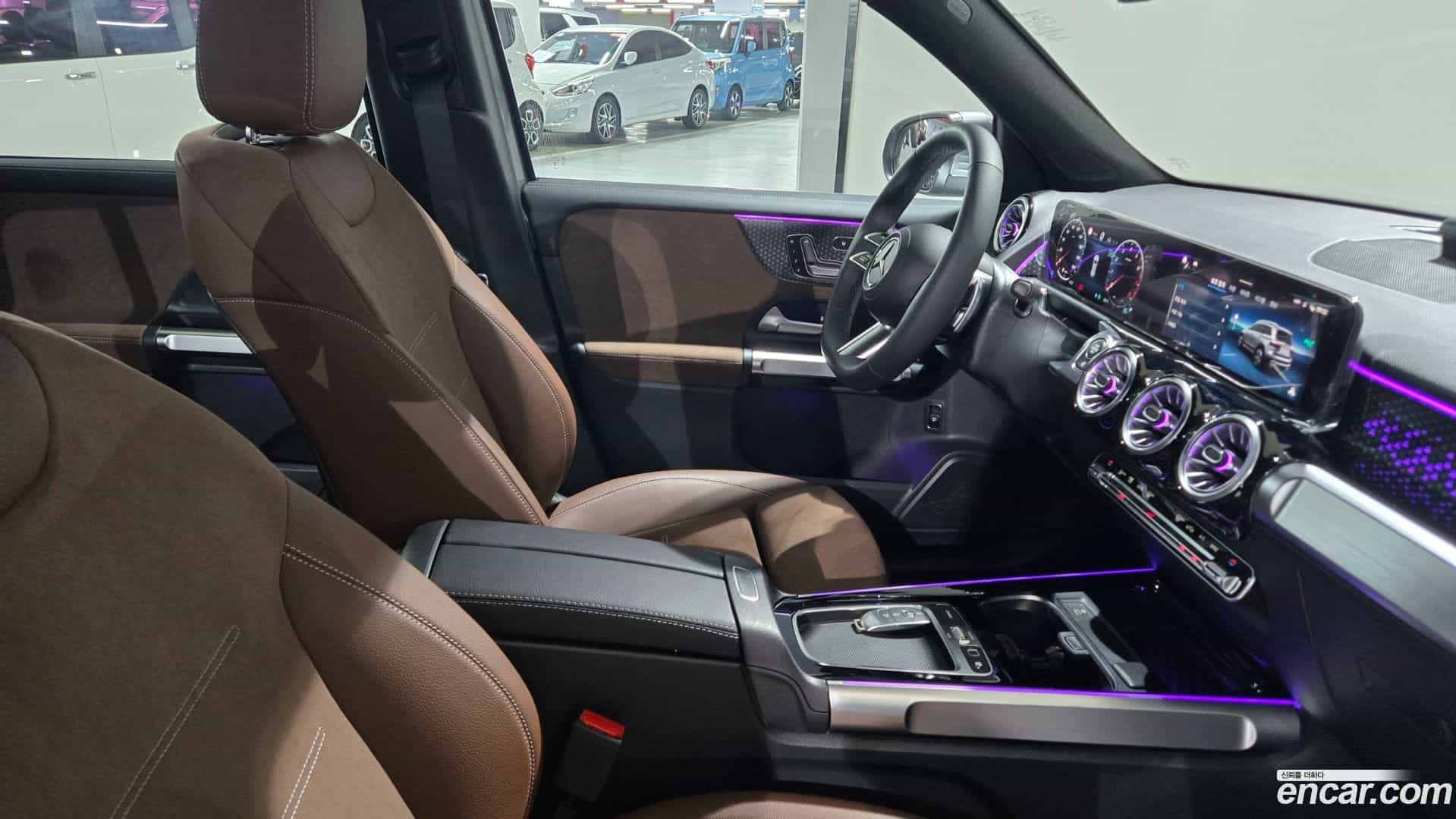 GLB-Class Mercedes-Benz 2025.10-OPTION-022