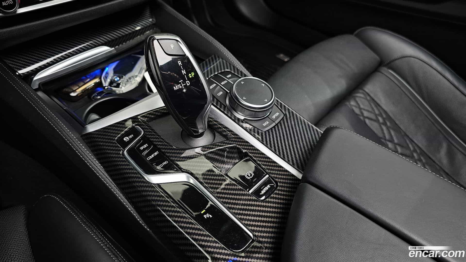 5-Series BMW 2022.7-INNER-009