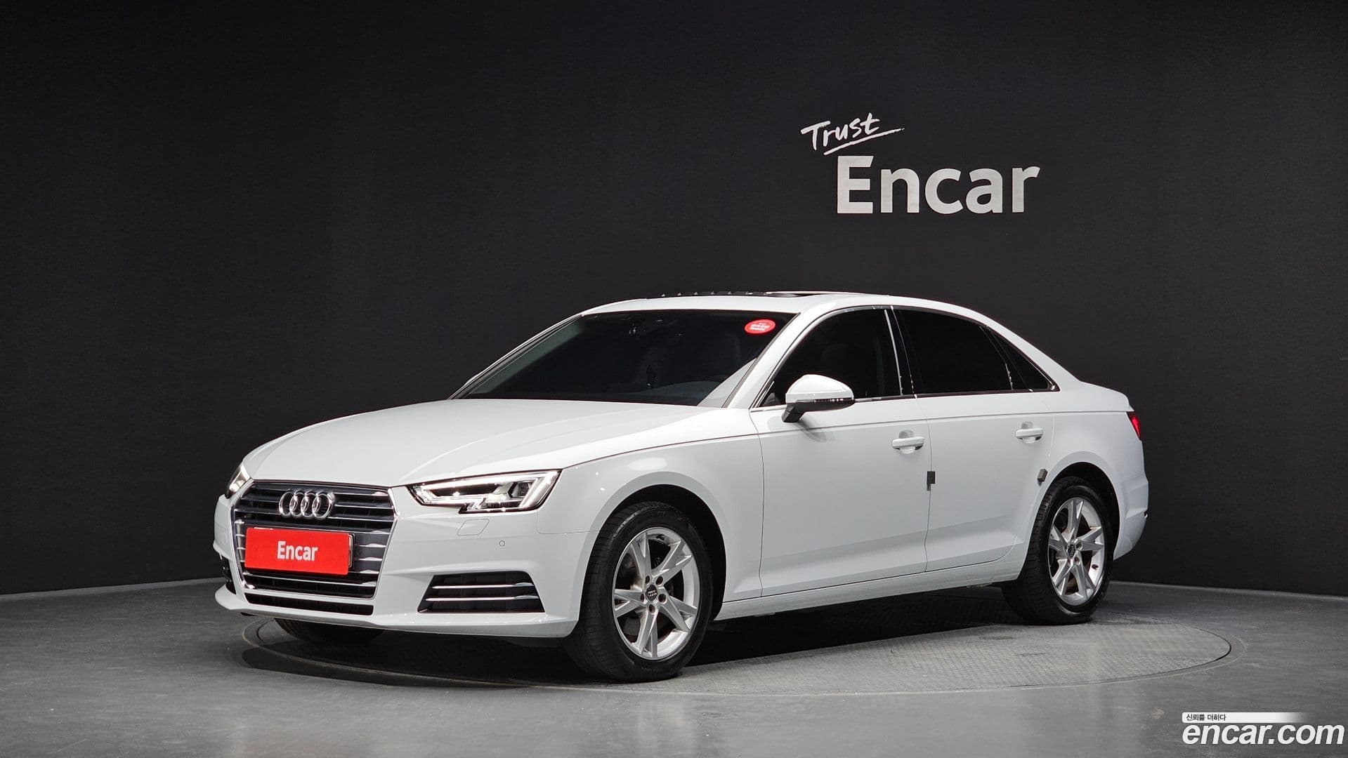 Main__Slider__Photo:A4 Audi 2018.6-0